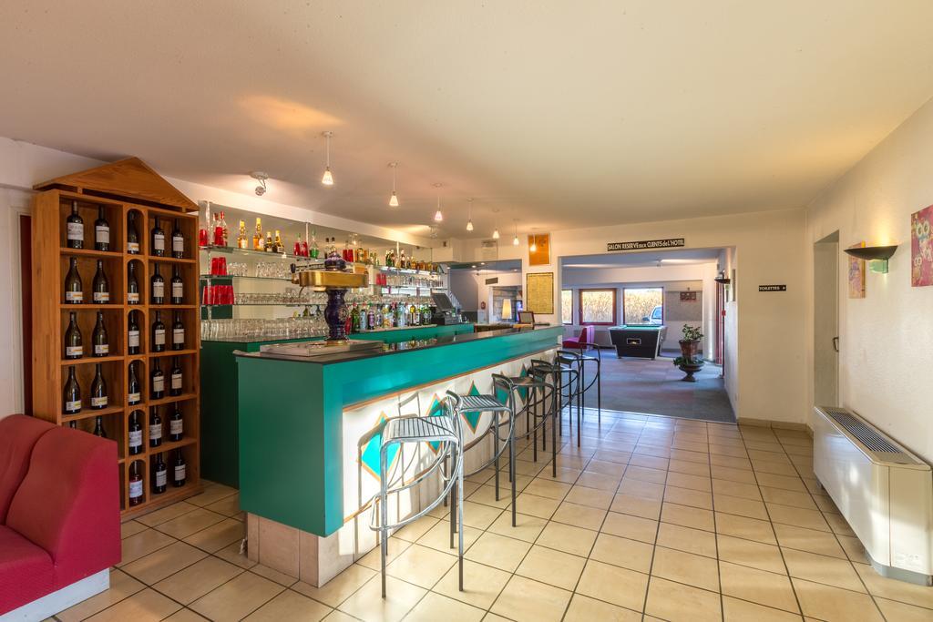 Hotel Aireco Cazères-sur-lʼAdour Esterno foto